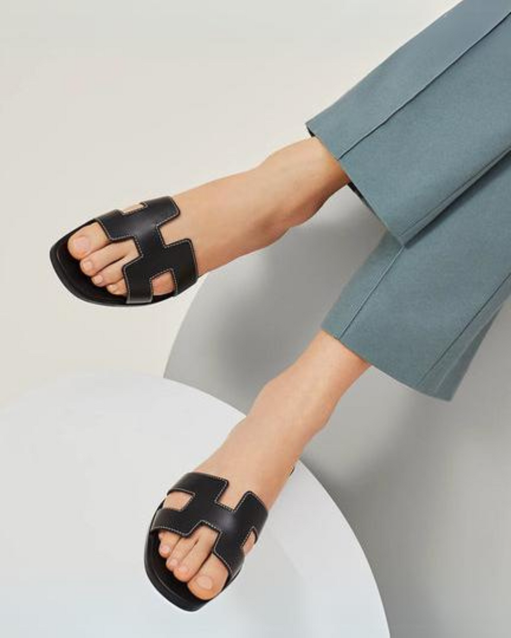 BIANKA NEGRO FLATS