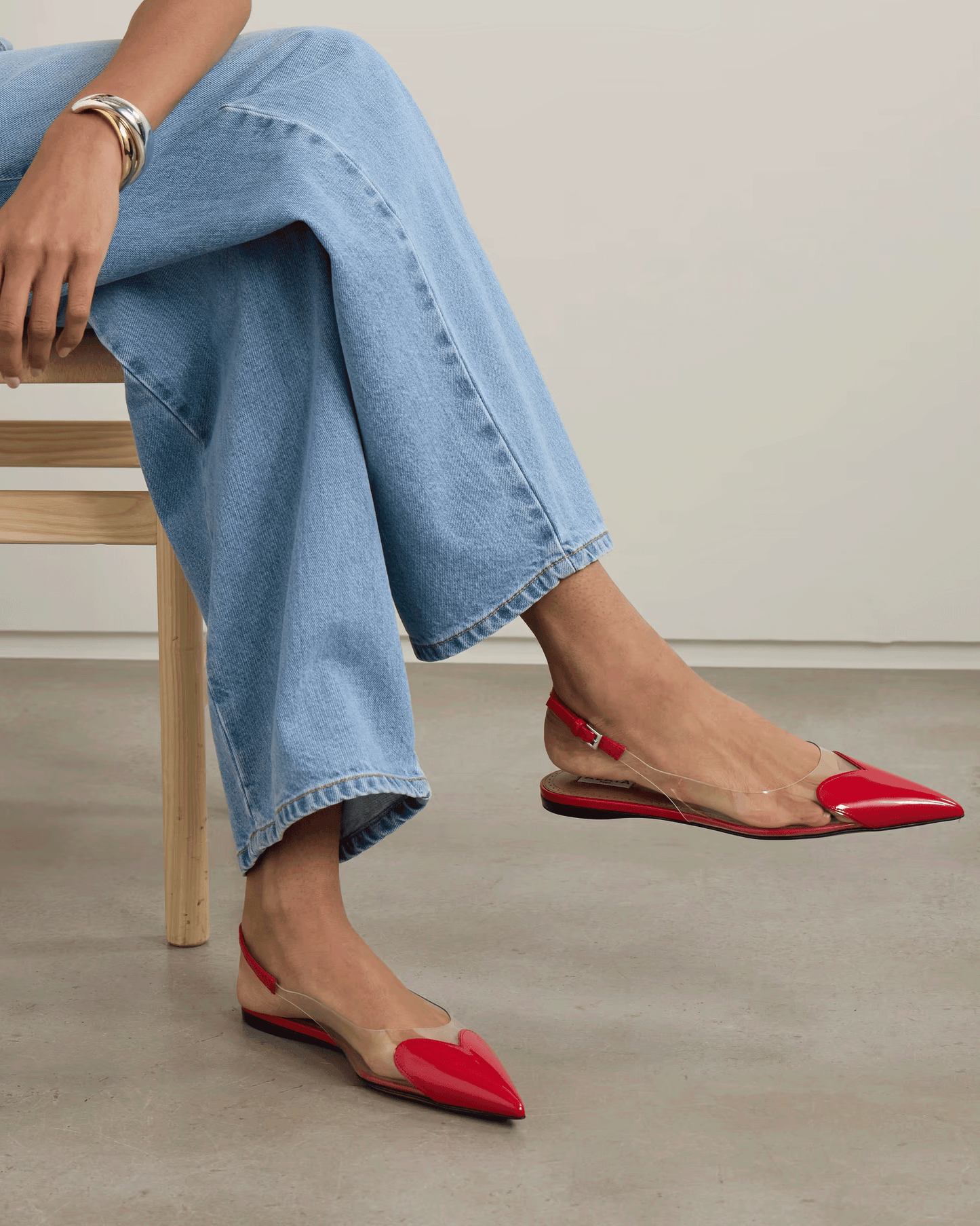 
                  
                    FOREVER ROJO FLATS
                  
                